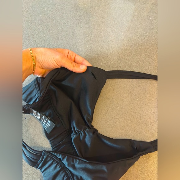 Victoria’s Secret ultimate halter sports bra size small - Picture 5 of 5